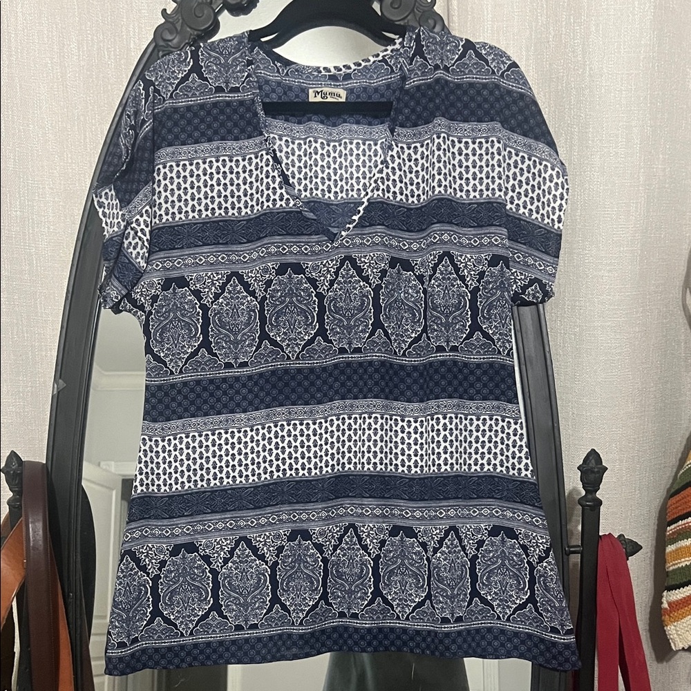 Show Me Your MuMu Blue and White Short Sleeve Top
